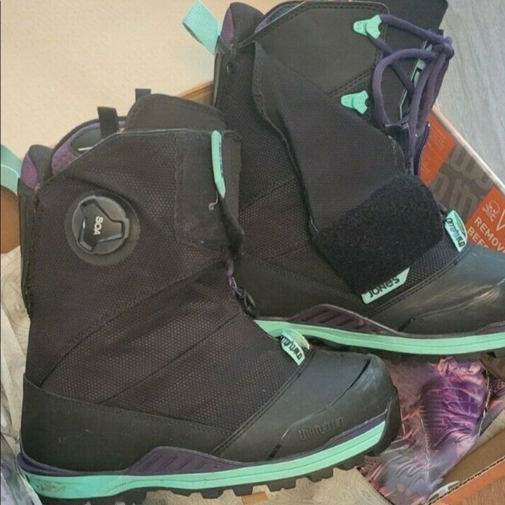 THIRTYTWO JONES MTB SNOWBOARD BOOTS SIZE 8.5/40 ONLY WORN 3 TIMES
